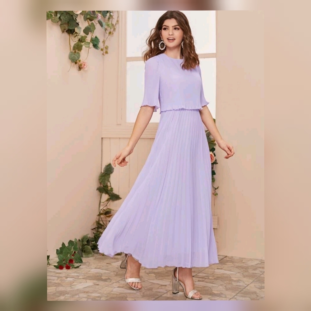 Split Back Pleated Solid Dress